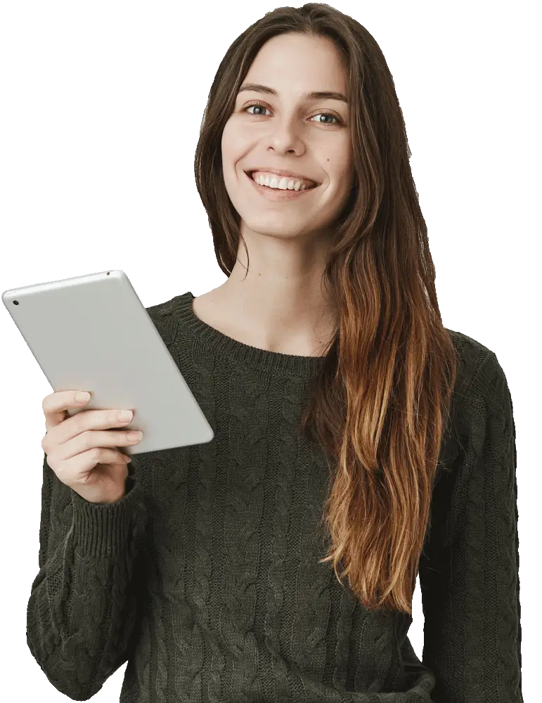 portrait-of-young-woman-holding-in-arms-tablet-com-2